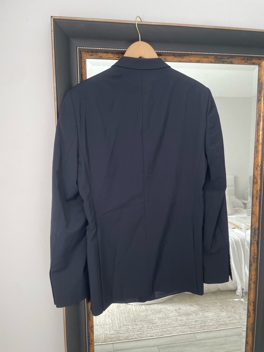 Zara Men's Navy Two-Button Suit Jacket - Picture 6 of 6